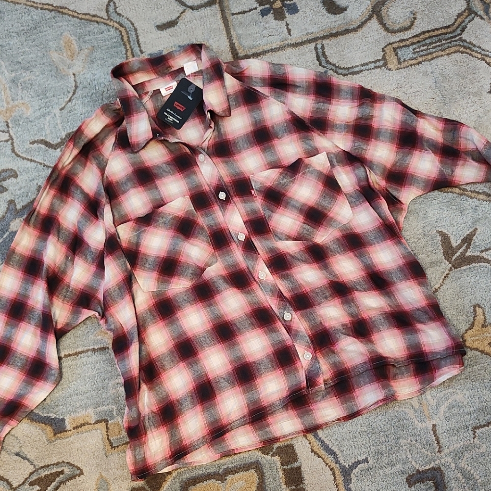 Levi's Ladies Pink and Black Plaid Casual Shirt Oversized Boyfriend Flannel